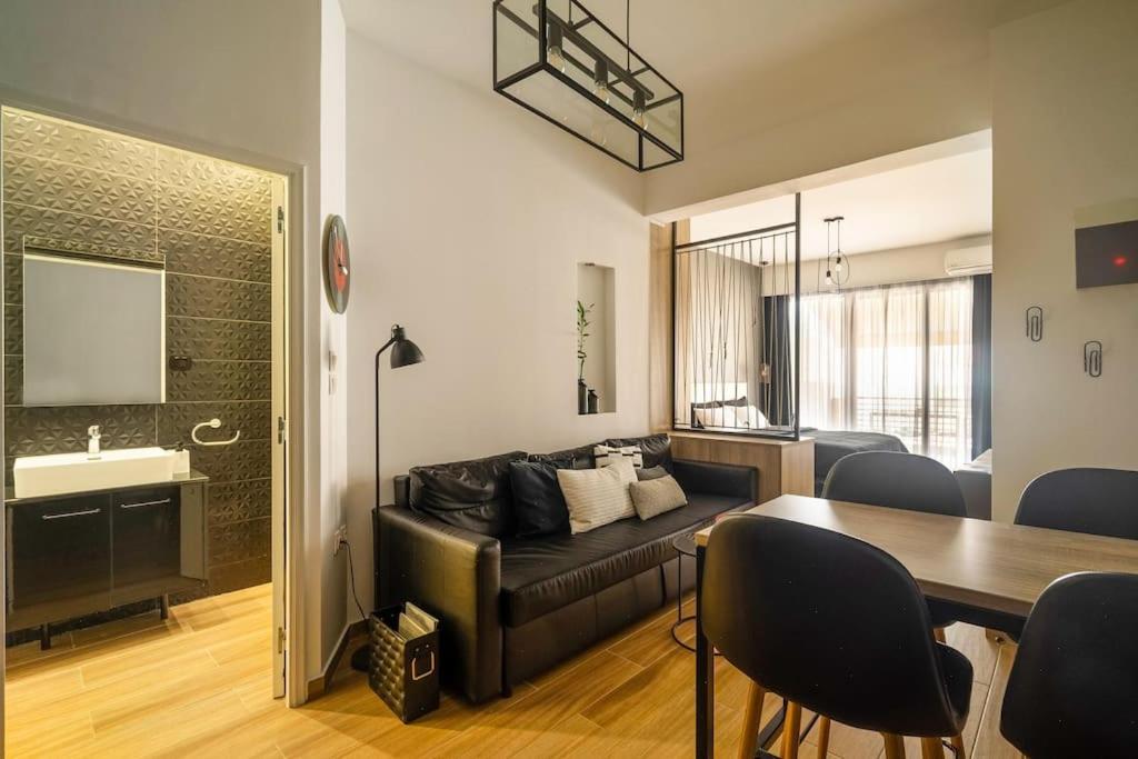 Super Stylish Apartments In The Heart Of Athens! Bagian luar foto